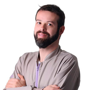 Dr. Thiago Faria Neves Dr. Thiago Faria Neves